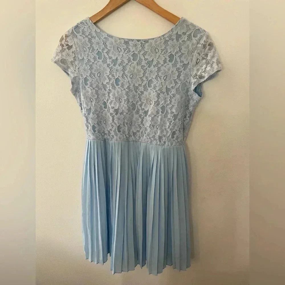 Alya blue lace and pleated dress, size M​‎